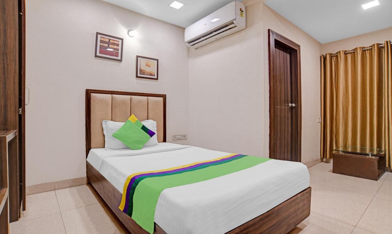 Treebo Trend Royal Galaxy Park Hotel Indore Ngoại thất bức ảnh