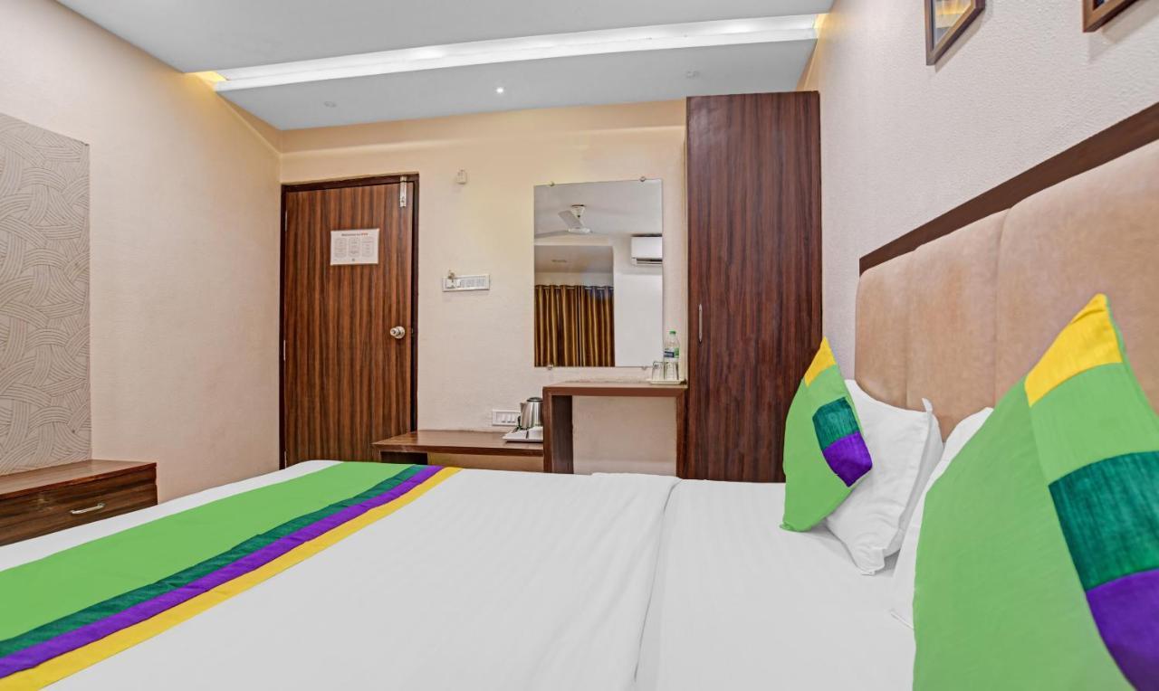 Treebo Trend Royal Galaxy Park Hotel Indore Ngoại thất bức ảnh
